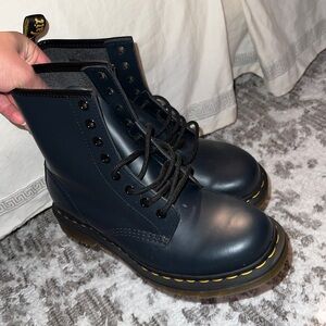 Dr. Martens 1460 Navy Smooth size 6 women 4.5 kids brand new